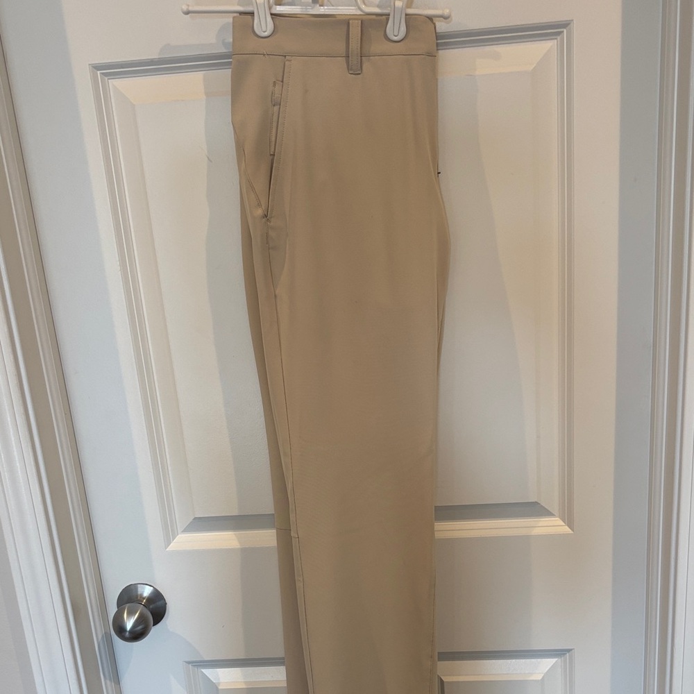 Bonobos Slim fit Straight Khaki Highland Tour golf pants  32/32 - worn 3 times
